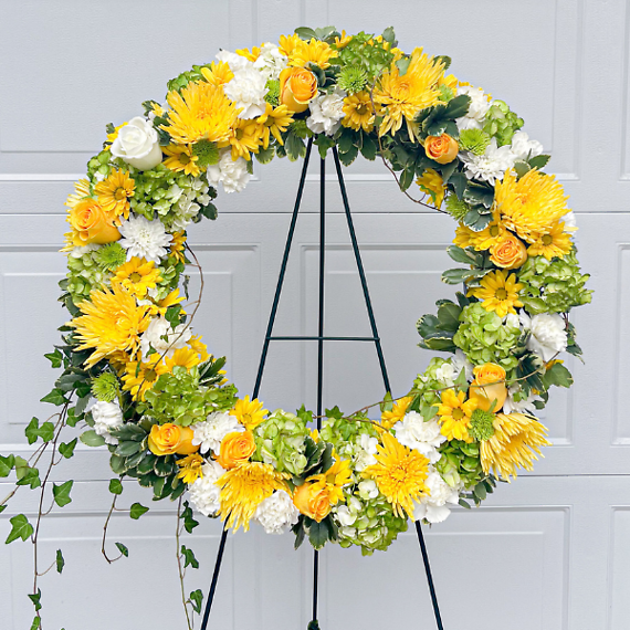 Gold Harmony Wreath